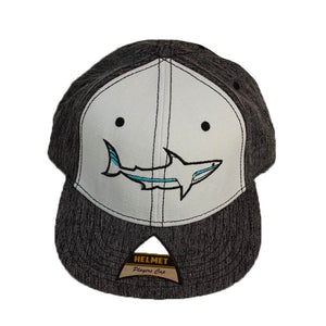 Gorra Tiburón (gris con blanco)